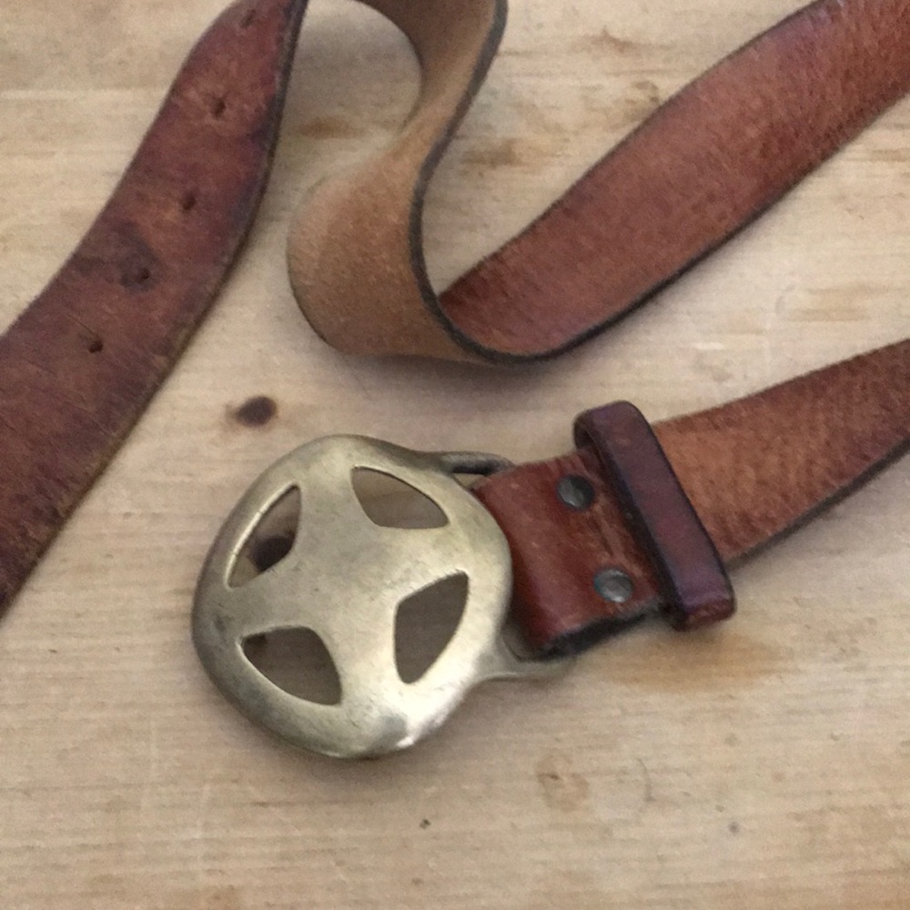Vintage Duncan Laurie brass belt - stamped 1970
